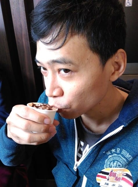 老公-麥當勞職業DIY體驗:McCafe奶泡雕花 - 第12張圖 老公-麥當勞職業DIY體驗:McCafe奶泡雕花