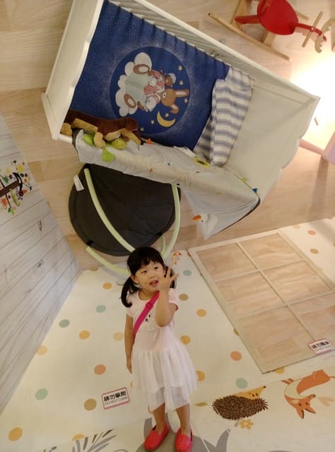 【台北華山顛倒屋展覽】世界翻轉過來嘍 華山顛倒屋。週日家庭日,一起去反轉顛倒一下 - 第20張圖 【台北華山顛倒屋展覽】世界翻轉過來嘍 華山顛倒屋。週日家庭日,一起去反轉顛倒一下