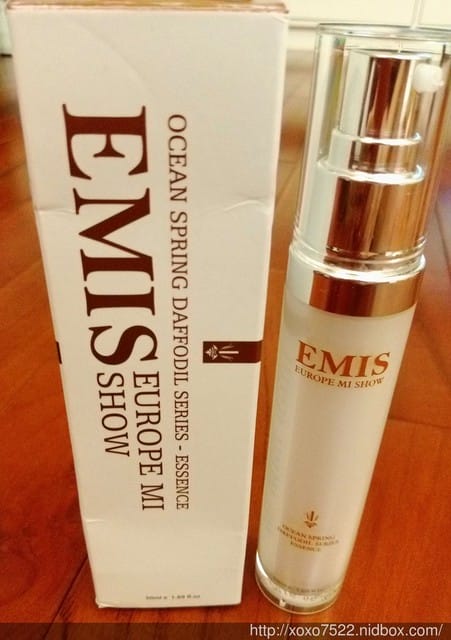 【保養 試用】超水感保濕 輕鬆補水 “EMIS海泉水仙系列精華液” 活化肌膚 ,給肌膚護、透、潤的呵護 - 第1張圖 【保養 試用】超水感保濕 輕鬆補水 “EMIS海泉水仙系列精華液” 活化肌膚 ,給肌膚護、透、潤的呵護
