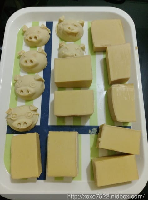 母乳皂 DIY. – 初體驗. - 第4張圖 母乳皂 DIY. – 初體驗.