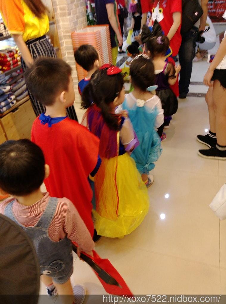 (補)10/28 生活美語村 妍寶貝幼兒園—搗蛋總動員 – 萬聖節踩街趣 Trick or Treat! - 第9張圖 (補)10/28 生活美語村 妍寶貝幼兒園—搗蛋總動員 – 萬聖節踩街趣 Trick or Treat!