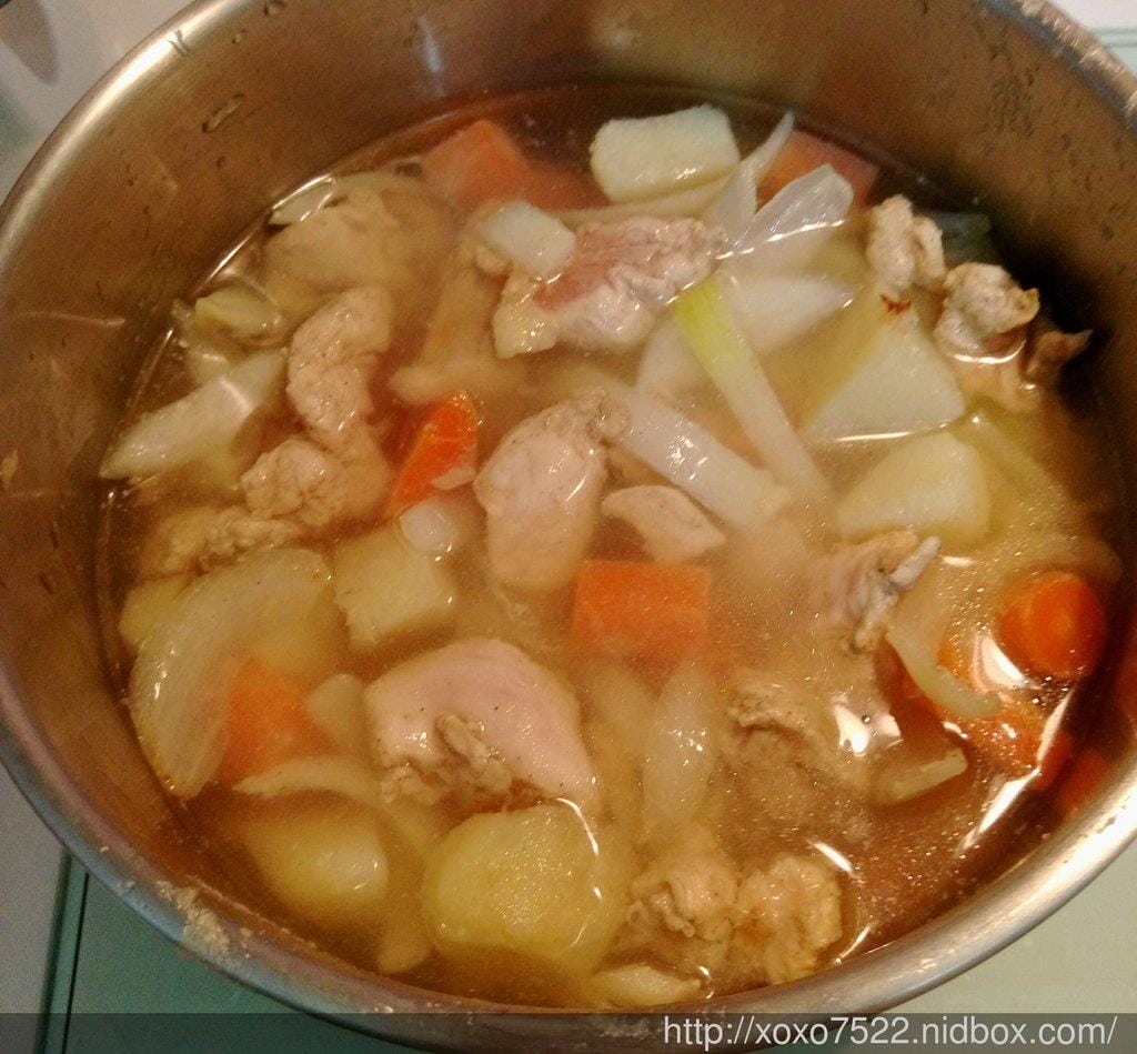 【美食】House 台灣好侍「House 北海道白醬料理奶油+佛蒙特咖哩甜味」讓孩子好胃口 深受喜愛,輕鬆做美味咖哩飯 - 第7張圖 【美食】House 台灣好侍「House 北海道白醬料理奶油+佛蒙特咖哩甜味」讓孩子好胃口 深受喜愛,輕鬆做美味咖哩飯