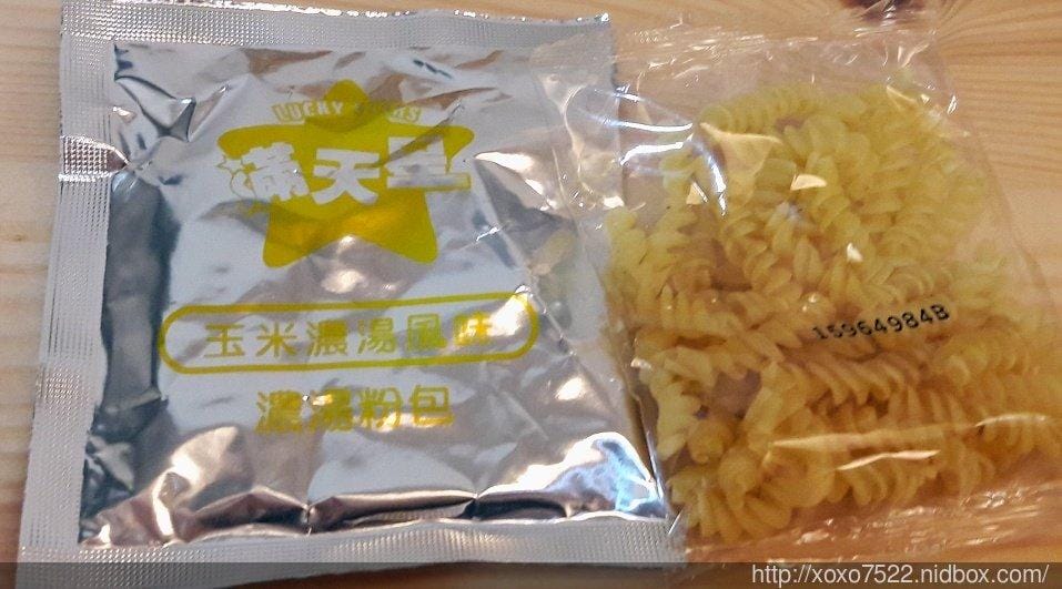 【點心】妖怪手錶 QQ濃湯麵 沖泡即食-輕鬆簡單 ,螺旋麵香Q帶勁,清甜爽口湯頭 - 第10張圖 【點心】妖怪手錶 QQ濃湯麵 沖泡即食-輕鬆簡單 ,螺旋麵香Q帶勁,清甜爽口湯頭