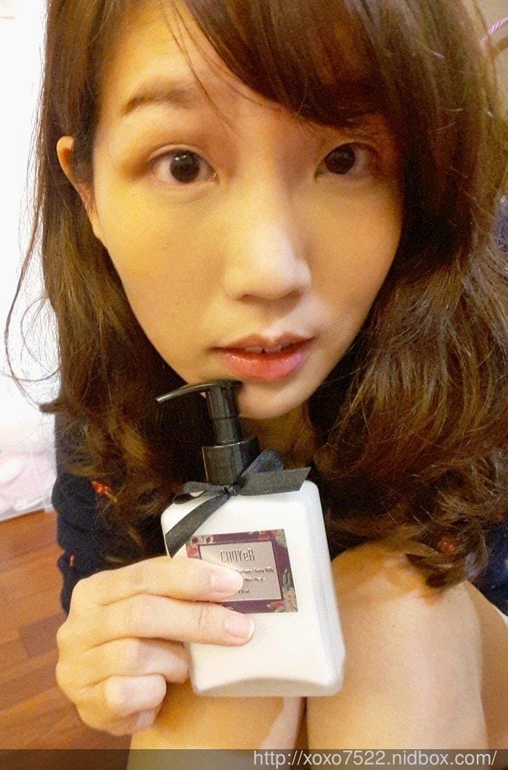 【保養】CHOYeR厭世不羈 香水緊緻身體乳 。藍風鈴&白麝香, 冬天必備保養品,多元功效乳液。 - 第13張圖 【保養】CHOYeR厭世不羈 香水緊緻身體乳 。藍風鈴&白麝香, 冬天必備保養品,多元功效乳液。