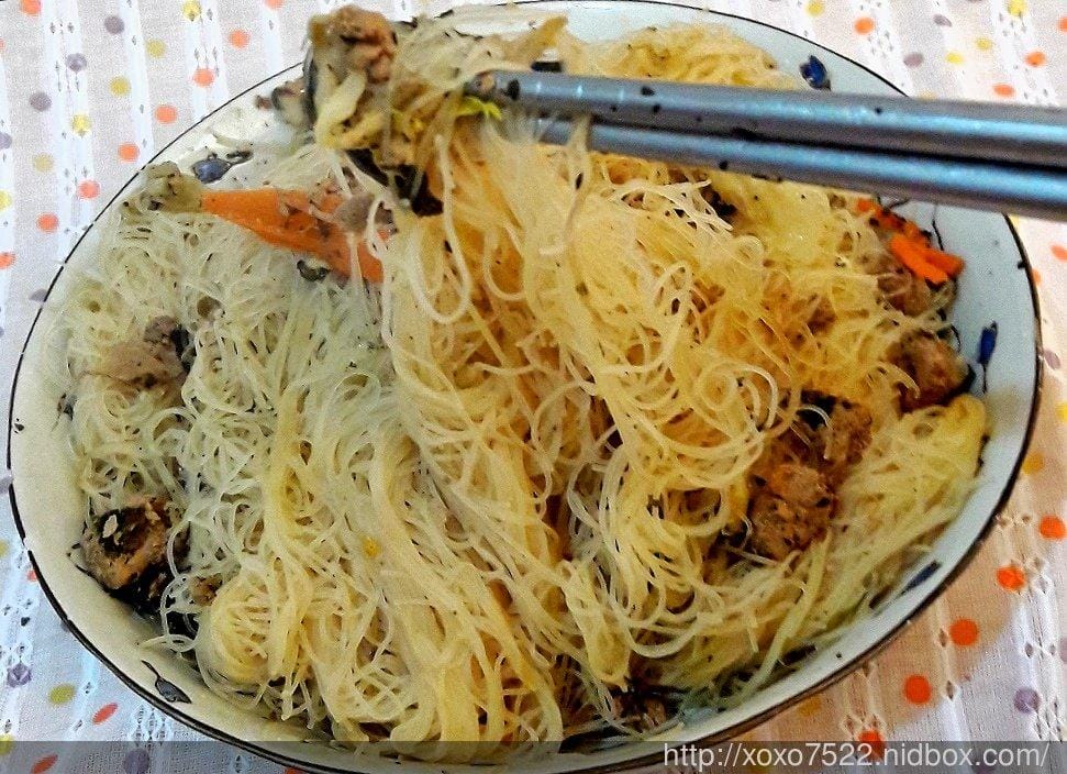 【宅配美食】明誠炒米粉 《古早味美食&打拋豬系列》接單現做,3分鐘端出手工炒麵,冷凍宅配 加熱即食方便料理!! - 第11張圖 【宅配美食】明誠炒米粉 《古早味美食&打拋豬系列》接單現做,3分鐘端出手工炒麵,冷凍宅配 加熱即食方便料理!!