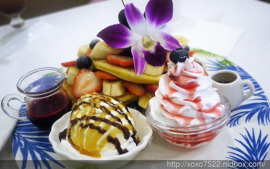 【食♡板橋美食】Oyami cafe 身處夢幻城堡中 享受下午茶悠閒時光☆鬆餅,義大利麵☆ 捷運新埔站 - 第33張圖 【食♡板橋美食】Oyami cafe 身處夢幻城堡中 享受下午茶悠閒時光☆鬆餅,義大利麵☆ 捷運新埔站
