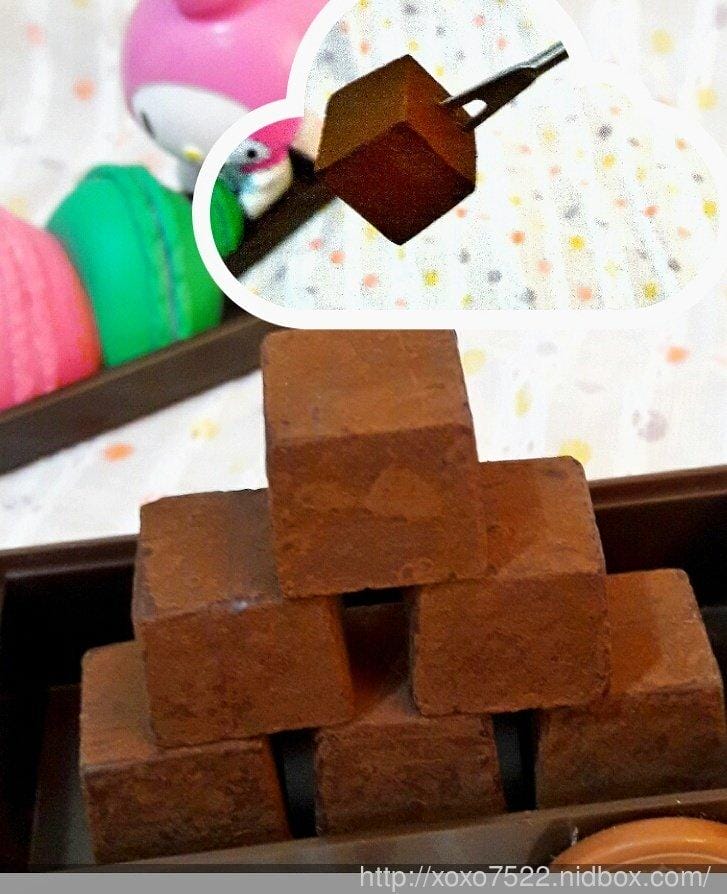 【甜食推薦】正暉《明治Meltykiss草莓+奶油+抹茶巧克力》 ●冬期限定● 一起品嚐多層次濃郁的滋味 - 第5張圖 【甜食推薦】正暉《明治Meltykiss草莓+奶油+抹茶巧克力》 ●冬期限定● 一起品嚐多層次濃郁的滋味