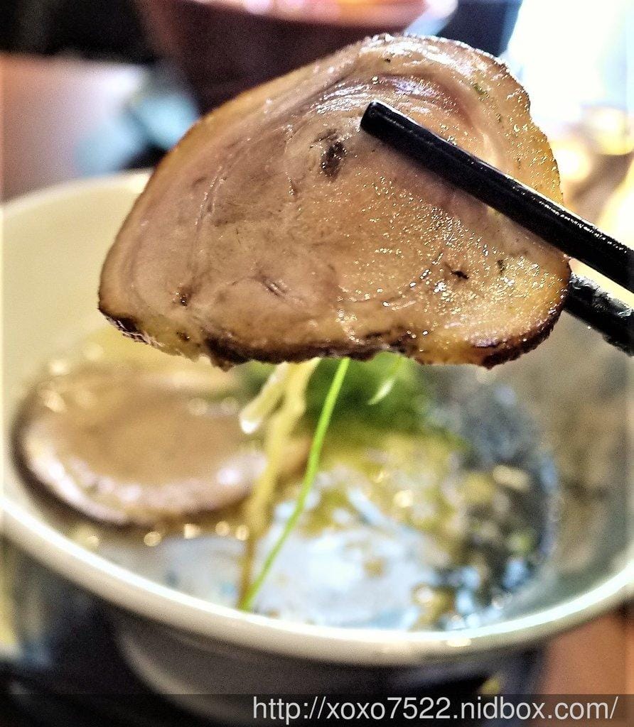 食○ 桃園林口長庚美食 【札幌炎神拉麵】日本北海道拉麵,1300度炙燒的好滋味 / 桃園龜山 - 第27張圖 食○ 桃園林口長庚美食 【札幌炎神拉麵】日本北海道拉麵,1300度炙燒的好滋味 / 桃園龜山
