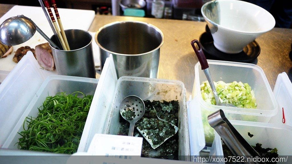 食○ 桃園林口長庚美食 【札幌炎神拉麵】日本北海道拉麵,1300度炙燒的好滋味 / 桃園龜山 - 第14張圖 食○ 桃園林口長庚美食 【札幌炎神拉麵】日本北海道拉麵,1300度炙燒的好滋味 / 桃園龜山