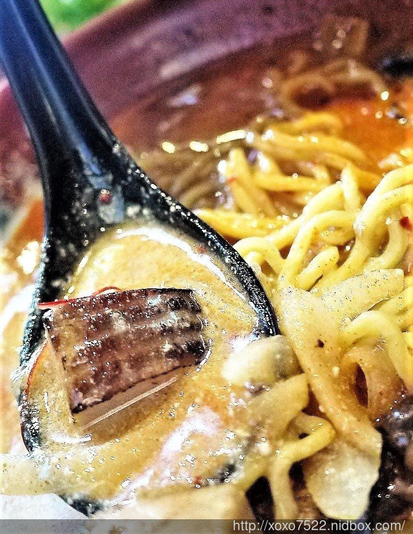 食○ 桃園林口長庚美食 【札幌炎神拉麵】日本北海道拉麵,1300度炙燒的好滋味 / 桃園龜山 - 第25張圖 食○ 桃園林口長庚美食 【札幌炎神拉麵】日本北海道拉麵,1300度炙燒的好滋味 / 桃園龜山