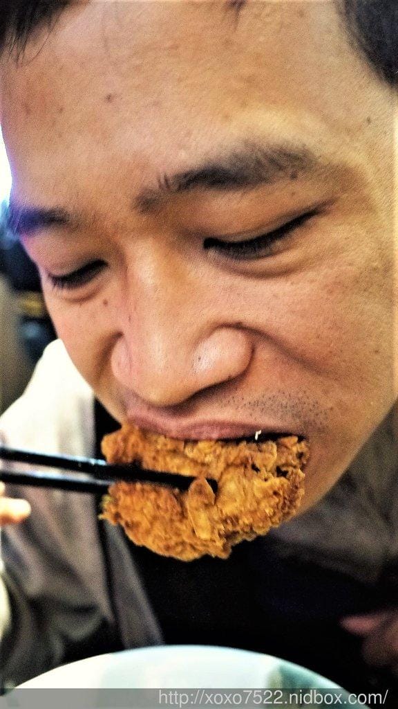 食○ 桃園林口長庚美食 【札幌炎神拉麵】日本北海道拉麵,1300度炙燒的好滋味 / 桃園龜山 - 第37張圖 食○ 桃園林口長庚美食 【札幌炎神拉麵】日本北海道拉麵,1300度炙燒的好滋味 / 桃園龜山