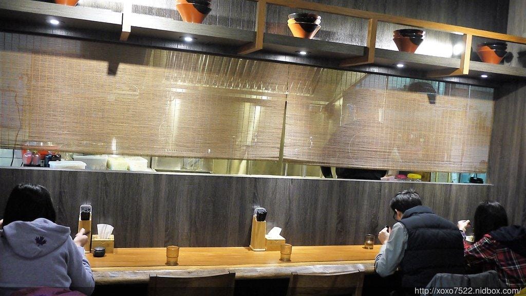 食○ 桃園林口長庚美食 【札幌炎神拉麵】日本北海道拉麵,1300度炙燒的好滋味 / 桃園龜山 - 第6張圖 食○ 桃園林口長庚美食 【札幌炎神拉麵】日本北海道拉麵,1300度炙燒的好滋味 / 桃園龜山