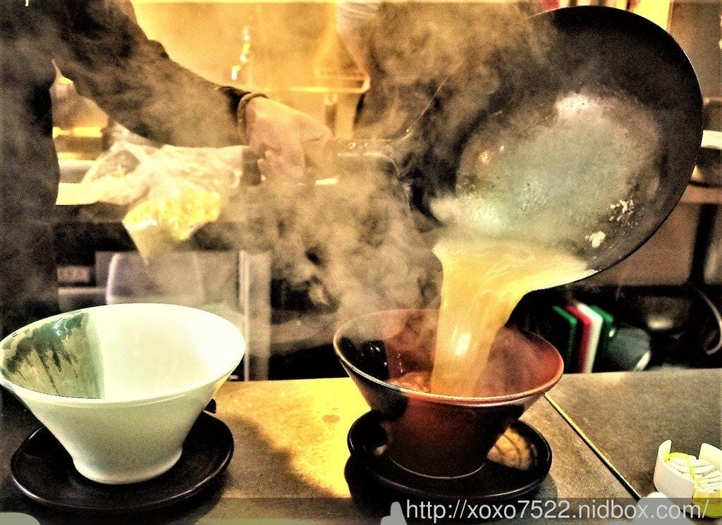 食○ 桃園林口長庚美食 【札幌炎神拉麵】日本北海道拉麵,1300度炙燒的好滋味 / 桃園龜山 - 第19張圖 食○ 桃園林口長庚美食 【札幌炎神拉麵】日本北海道拉麵,1300度炙燒的好滋味 / 桃園龜山