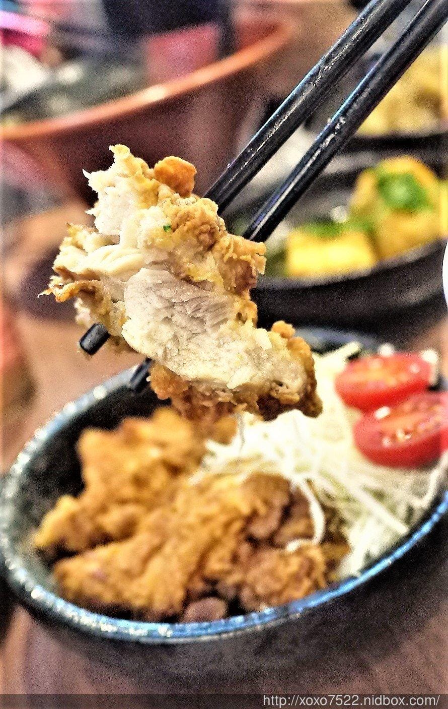 食○ 桃園林口長庚美食 【札幌炎神拉麵】日本北海道拉麵,1300度炙燒的好滋味 / 桃園龜山 - 第38張圖 食○ 桃園林口長庚美食 【札幌炎神拉麵】日本北海道拉麵,1300度炙燒的好滋味 / 桃園龜山
