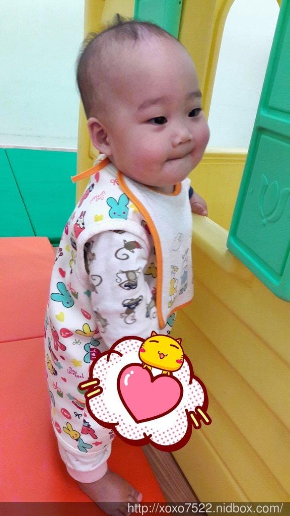 帶小卉寶貝來 新板公共托育中心 親子一起來玩樂的好地方,玩玩具 / 講故事 / 爬爬 - 第10張圖 帶小卉寶貝來 新板公共托育中心 親子一起來玩樂的好地方,玩玩具 / 講故事 / 爬爬