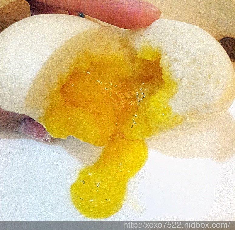【宅配美食】 嚐盛手工港式點心 ● 在家也能享受道地港點( ´▽` )ノ 叉燒包 .爆漿奶黃包.可可包.芝麻包♡ - 第9張圖 【宅配美食】 嚐盛手工港式點心 ● 在家也能享受道地港點( ´▽` )ノ 叉燒包 .爆漿奶黃包.可可包.芝麻包♡