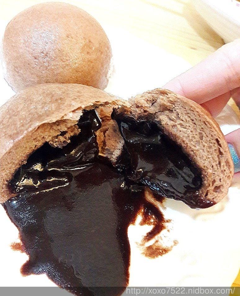 【宅配美食】 嚐盛手工港式點心 ● 在家也能享受道地港點( ´▽` )ノ 叉燒包 .爆漿奶黃包.可可包.芝麻包♡ - 第8張圖 【宅配美食】 嚐盛手工港式點心 ● 在家也能享受道地港點( ´▽` )ノ 叉燒包 .爆漿奶黃包.可可包.芝麻包♡