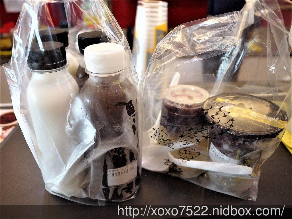 【甜點店推薦】新北板橋 古薏人,紅豆珍珠銀耳湯 / 養身黑木耳露, 消暑又養身 - 第22張圖 【甜點店推薦】新北板橋 古薏人,紅豆珍珠銀耳湯 / 養身黑木耳露, 消暑又養身