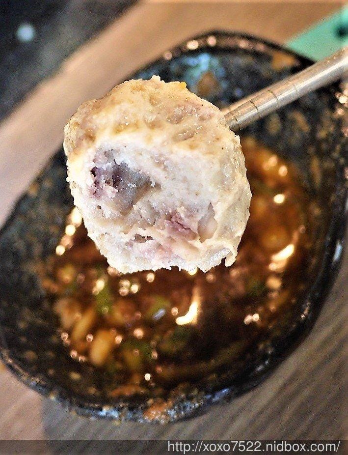 【林口美食】先精緻日式火鍋 (新北林口涮涮鍋) /不添加味精味素,雞骨蔬菜高湯底,火鍋鍋物 - 第40張圖 【林口美食】先精緻日式火鍋 (新北林口涮涮鍋) /不添加味精味素,雞骨蔬菜高湯底,火鍋鍋物