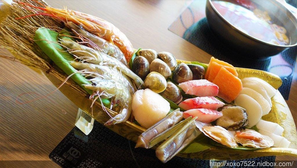 【林口美食】先精緻日式火鍋 (新北林口涮涮鍋) /不添加味精味素,雞骨蔬菜高湯底,火鍋鍋物 - 第22張圖 【林口美食】先精緻日式火鍋 (新北林口涮涮鍋) /不添加味精味素,雞骨蔬菜高湯底,火鍋鍋物