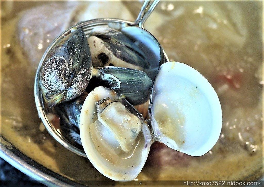 【林口美食】先精緻日式火鍋 (新北林口涮涮鍋) /不添加味精味素,雞骨蔬菜高湯底,火鍋鍋物 - 第28張圖 【林口美食】先精緻日式火鍋 (新北林口涮涮鍋) /不添加味精味素,雞骨蔬菜高湯底,火鍋鍋物