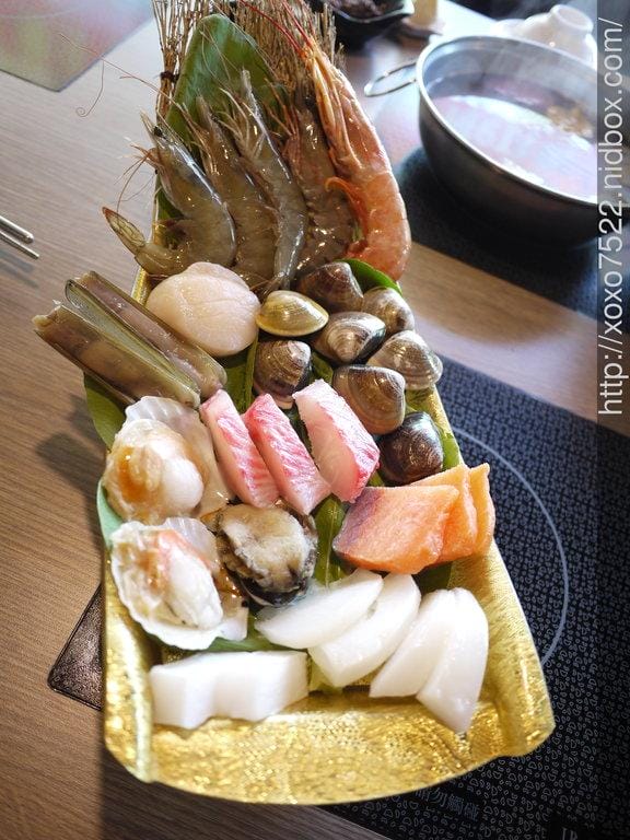【林口美食】先精緻日式火鍋 (新北林口涮涮鍋) /不添加味精味素,雞骨蔬菜高湯底,火鍋鍋物 - 第23張圖 【林口美食】先精緻日式火鍋 (新北林口涮涮鍋) /不添加味精味素,雞骨蔬菜高湯底,火鍋鍋物