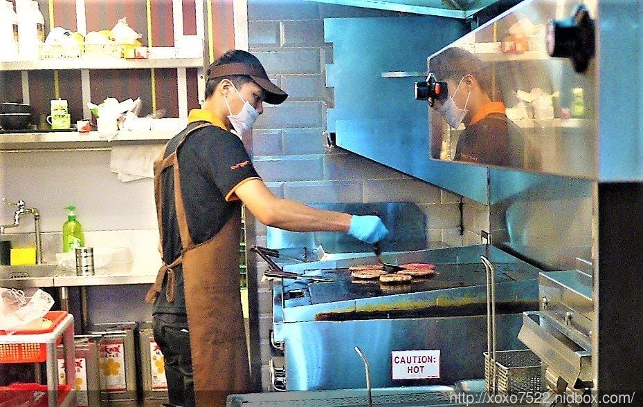 【三創美食】淘客漢堡burger talks,大推雙層牛豬雙併起司堡,高CP值漢堡店 - 第13張圖 【三創美食】淘客漢堡burger talks,大推雙層牛豬雙併起司堡,高CP值漢堡店