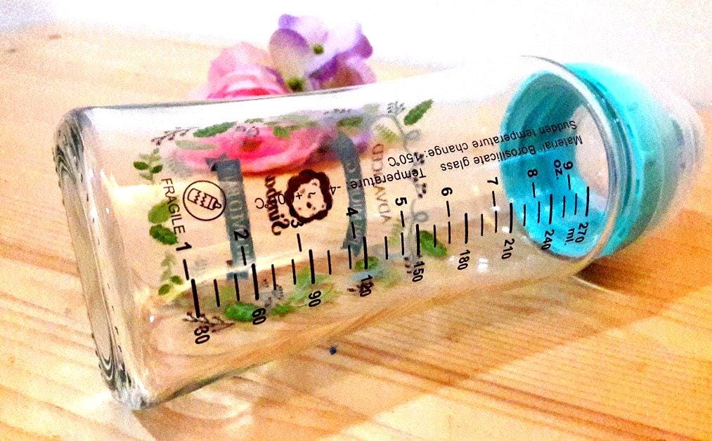 【奶瓶推薦】小獅王辛巴-蘿蔓晶鑽寬口玻璃大奶瓶,給寶寶最好的選擇 - 第8張圖 【奶瓶推薦】小獅王辛巴-蘿蔓晶鑽寬口玻璃大奶瓶,給寶寶最好的選擇