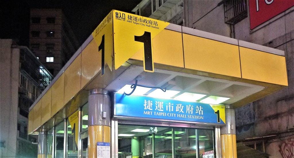 【台北燒肉】好客燒烤,燒肉海鮮任你點 /帝王蟹腳海鮮饗宴/台北市府站燒烤 - 第2張圖 【台北燒肉】好客燒烤,燒肉海鮮任你點 /帝王蟹腳海鮮饗宴/台北市府站燒烤