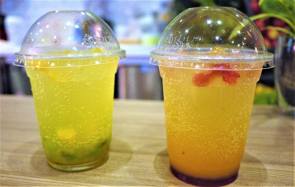 【板橋現打果汁】 Vita Squeezzz 微時光(誠品店),健康美味,帕尼尼/ 燻鮭魚沙拉 / 水果氣泡 - 第17張圖 【板橋現打果汁】 Vita Squeezzz 微時光(誠品店),健康美味,帕尼尼/ 燻鮭魚沙拉 / 水果氣泡