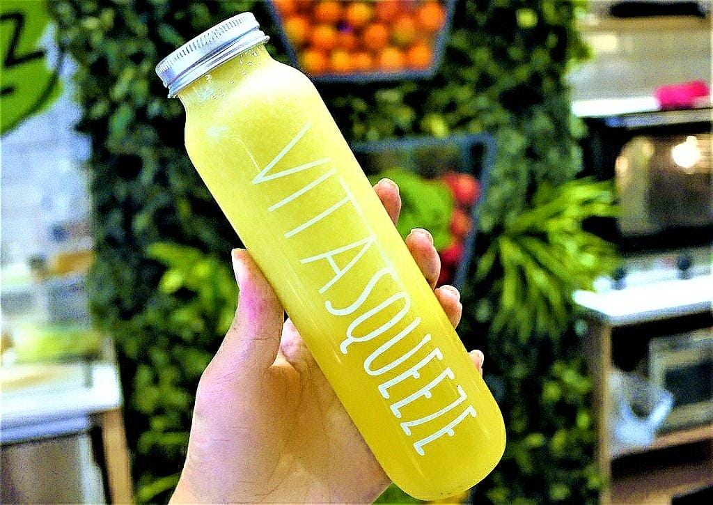 【板橋現打果汁】 Vita Squeezzz 微時光(誠品店),健康美味,帕尼尼/ 燻鮭魚沙拉 / 水果氣泡 - 第11張圖 【板橋現打果汁】 Vita Squeezzz 微時光(誠品店),健康美味,帕尼尼/ 燻鮭魚沙拉 / 水果氣泡