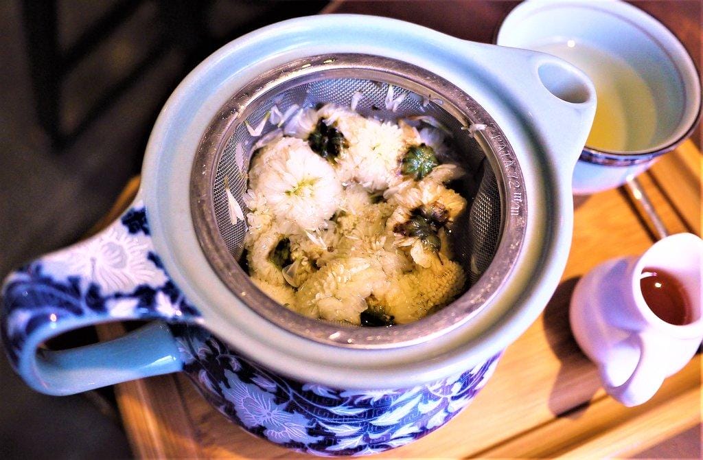 【食記】集客人間茶館(內湖店)餐點選擇性多樣化,古色古香庭園風,WIFI無限上網●免費 提供桌遊系列~~適合三五好友同樂!!! - 第46張圖 【食記】集客人間茶館(內湖店)餐點選擇性多樣化,古色古香庭園風,WIFI無限上網●免費 提供桌遊系列~~適合三五好友同樂!!!