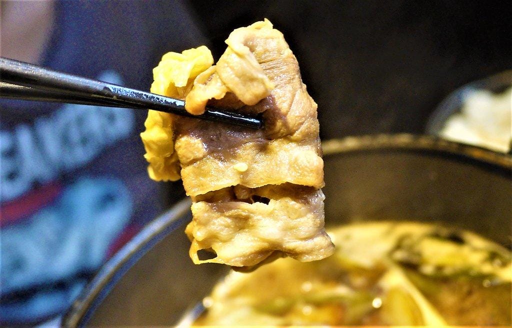 【食記】集客人間茶館(內湖店)餐點選擇性多樣化,古色古香庭園風,WIFI無限上網●免費 提供桌遊系列~~適合三五好友同樂!!! - 第38張圖 【食記】集客人間茶館(內湖店)餐點選擇性多樣化,古色古香庭園風,WIFI無限上網●免費 提供桌遊系列~~適合三五好友同樂!!!