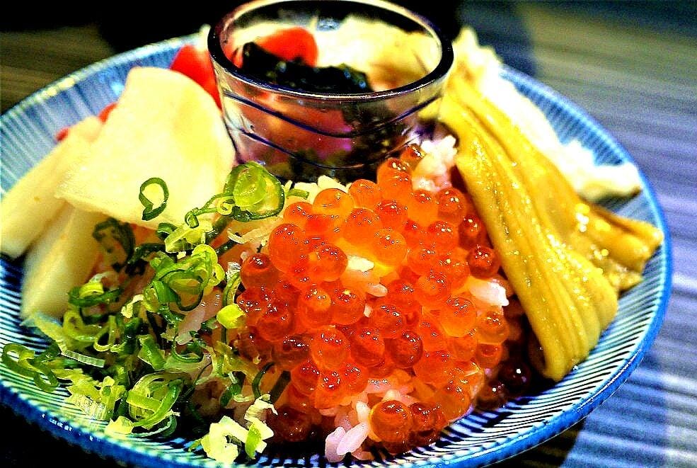 【台北海鮮美食】肥貓漁夫海鮮丼飯,每日新鮮直送,黑金丼 / 雙星海鮮丼,晴光市場美食推薦/ 中山國小捷運站 - 第48張圖 【台北海鮮美食】肥貓漁夫海鮮丼飯,每日新鮮直送,黑金丼 / 雙星海鮮丼,晴光市場美食推薦/ 中山國小捷運站