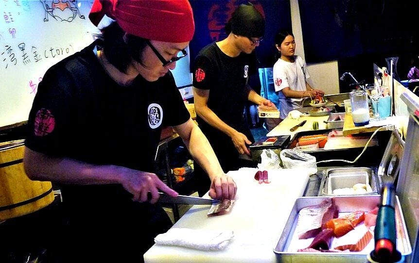 【台北海鮮美食】肥貓漁夫海鮮丼飯,每日新鮮直送,黑金丼 / 雙星海鮮丼,晴光市場美食推薦/ 中山國小捷運站 - 第26張圖 【台北海鮮美食】肥貓漁夫海鮮丼飯,每日新鮮直送,黑金丼 / 雙星海鮮丼,晴光市場美食推薦/ 中山國小捷運站