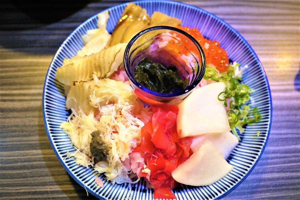 【台北海鮮美食】肥貓漁夫海鮮丼飯,每日新鮮直送,黑金丼 / 雙星海鮮丼,晴光市場美食推薦/ 中山國小捷運站 - 第47張圖 【台北海鮮美食】肥貓漁夫海鮮丼飯,每日新鮮直送,黑金丼 / 雙星海鮮丼,晴光市場美食推薦/ 中山國小捷運站