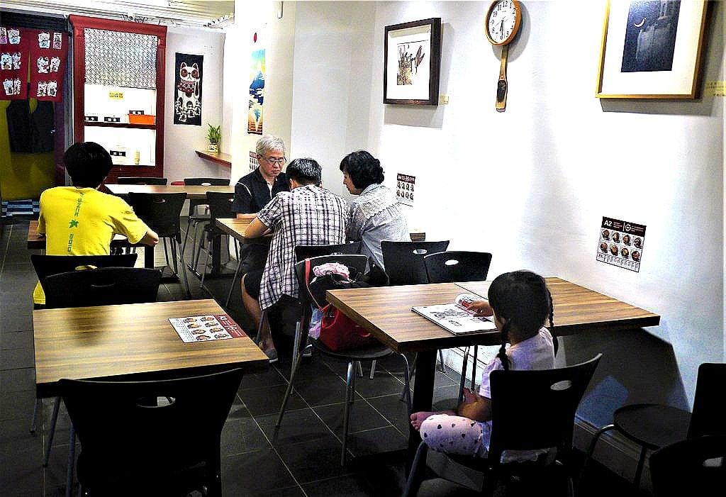 【六張犁平價咖哩】三時午咖哩屋●香濃咖哩醬●平價美味 CP值高 - 第7張圖 【六張犁平價咖哩】三時午咖哩屋●香濃咖哩醬●平價美味 CP值高