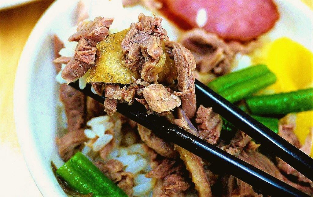 <永和 樂華夜市> 鐘點棧 當歸鴨 鴨肉飯專賣店 *越吃越涮嘴*平價兼具美味,孩子愛上當歸食補 - 第17張圖 <永和 樂華夜市> 鐘點棧 當歸鴨 鴨肉飯專賣店 *越吃越涮嘴*平價兼具美味,孩子愛上當歸食補