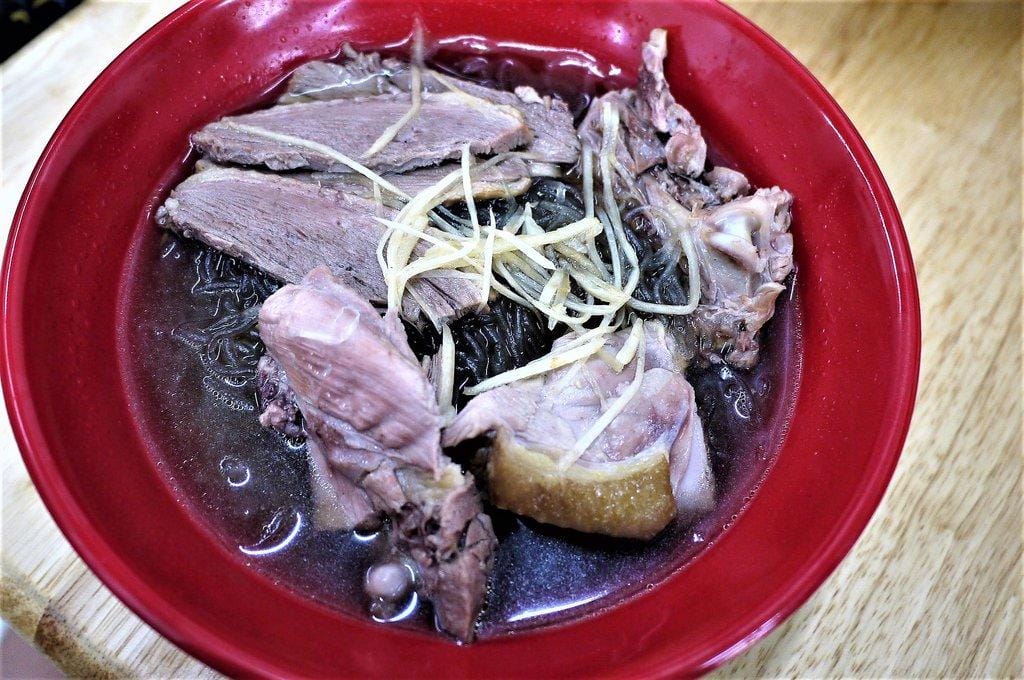 <永和 樂華夜市> 鐘點棧 當歸鴨 鴨肉飯專賣店 *越吃越涮嘴*平價兼具美味,孩子愛上當歸食補 - 第26張圖 <永和 樂華夜市> 鐘點棧 當歸鴨 鴨肉飯專賣店 *越吃越涮嘴*平價兼具美味,孩子愛上當歸食補