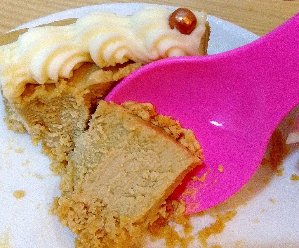 【甜點蛋糕】CheeseCake1 一點焦情,一點矯情 焦糖口味,乳酪蛋糕界的愛瑪仕 - 第15張圖 【甜點蛋糕】CheeseCake1 一點焦情,一點矯情 焦糖口味,乳酪蛋糕界的愛瑪仕