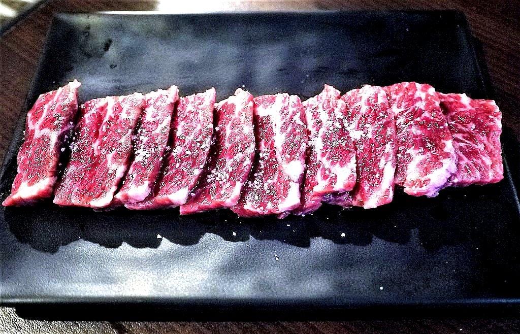台北東區【燒桶子韓風立燒】美味的韓式烤肉,享受鮮嫩多汁美味,桌邊服務 - 第30張圖 台北東區【燒桶子韓風立燒】美味的韓式烤肉,享受鮮嫩多汁美味,桌邊服務
