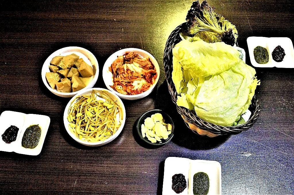 台北東區【燒桶子韓風立燒】美味的韓式烤肉,享受鮮嫩多汁美味,桌邊服務 - 第15張圖 台北東區【燒桶子韓風立燒】美味的韓式烤肉,享受鮮嫩多汁美味,桌邊服務