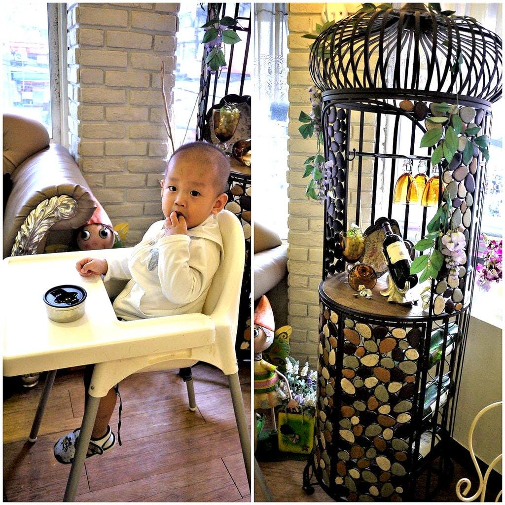 【西門町餐廳】Oyami cafe 少女心爆發,彷彿身處夢幻城堡內、台北下午茶 / 姐妹們的聚會首選 / 義大利麵 / 草莓鬆餅 - 第16張圖 【西門町餐廳】Oyami cafe 少女心爆發,彷彿身處夢幻城堡內、台北下午茶 / 姐妹們的聚會首選 / 義大利麵 / 草莓鬆餅