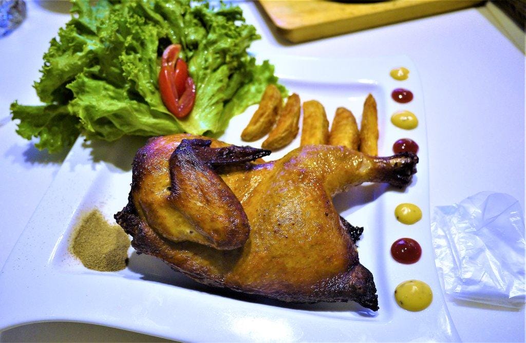 【西門町餐廳】Oyami cafe 少女心爆發,彷彿身處夢幻城堡內、台北下午茶 / 姐妹們的聚會首選 / 義大利麵 / 草莓鬆餅 - 第24張圖 【西門町餐廳】Oyami cafe 少女心爆發,彷彿身處夢幻城堡內、台北下午茶 / 姐妹們的聚會首選 / 義大利麵 / 草莓鬆餅