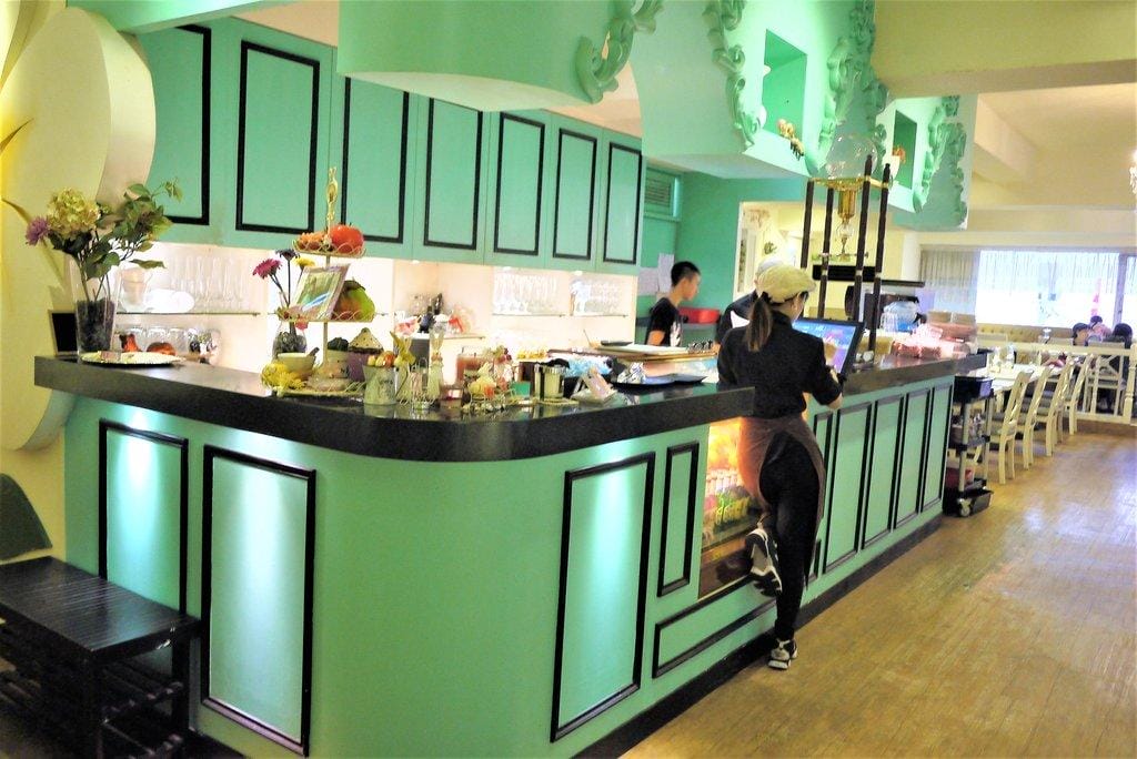 【西門町餐廳】Oyami cafe 少女心爆發,彷彿身處夢幻城堡內、台北下午茶 / 姐妹們的聚會首選 / 義大利麵 / 草莓鬆餅 - 第9張圖 【西門町餐廳】Oyami cafe 少女心爆發,彷彿身處夢幻城堡內、台北下午茶 / 姐妹們的聚會首選 / 義大利麵 / 草莓鬆餅