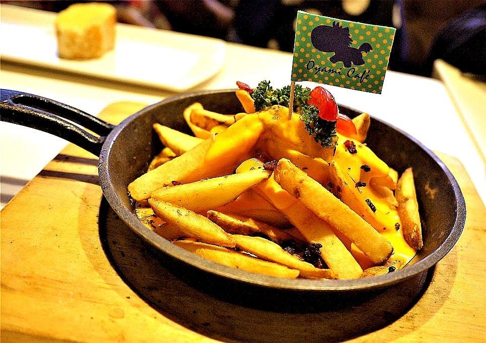 【西門町餐廳】Oyami cafe 少女心爆發,彷彿身處夢幻城堡內、台北下午茶 / 姐妹們的聚會首選 / 義大利麵 / 草莓鬆餅 - 第34張圖 【西門町餐廳】Oyami cafe 少女心爆發,彷彿身處夢幻城堡內、台北下午茶 / 姐妹們的聚會首選 / 義大利麵 / 草莓鬆餅