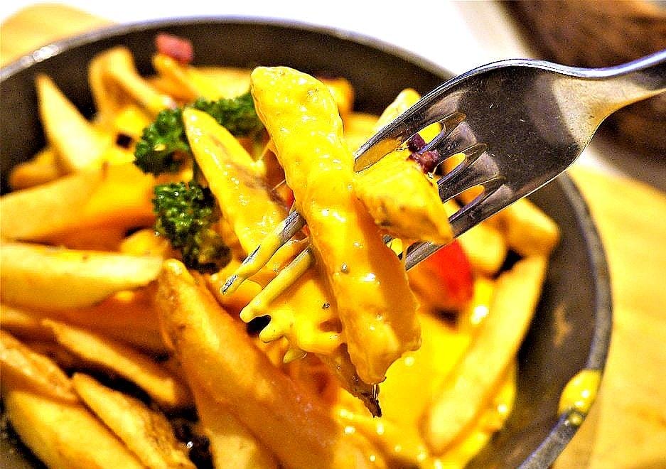 【西門町餐廳】Oyami cafe 少女心爆發,彷彿身處夢幻城堡內、台北下午茶 / 姐妹們的聚會首選 / 義大利麵 / 草莓鬆餅 - 第35張圖 【西門町餐廳】Oyami cafe 少女心爆發,彷彿身處夢幻城堡內、台北下午茶 / 姐妹們的聚會首選 / 義大利麵 / 草莓鬆餅