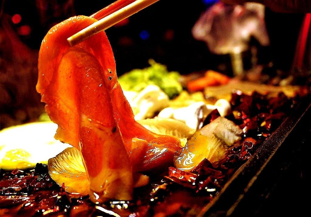 【新北中和美食】水貨 炭火烤魚技術,一魚兩吃,麻辣燙~挑戰你的視覺味覺新享受 - 第48張圖 【新北中和美食】水貨 炭火烤魚技術,一魚兩吃,麻辣燙~挑戰你的視覺味覺新享受