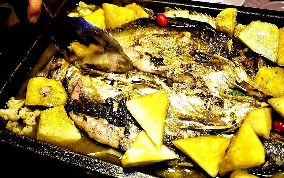 【新北中和美食】水貨 炭火烤魚技術,一魚兩吃,麻辣燙~挑戰你的視覺味覺新享受 - 第28張圖 【新北中和美食】水貨 炭火烤魚技術,一魚兩吃,麻辣燙~挑戰你的視覺味覺新享受