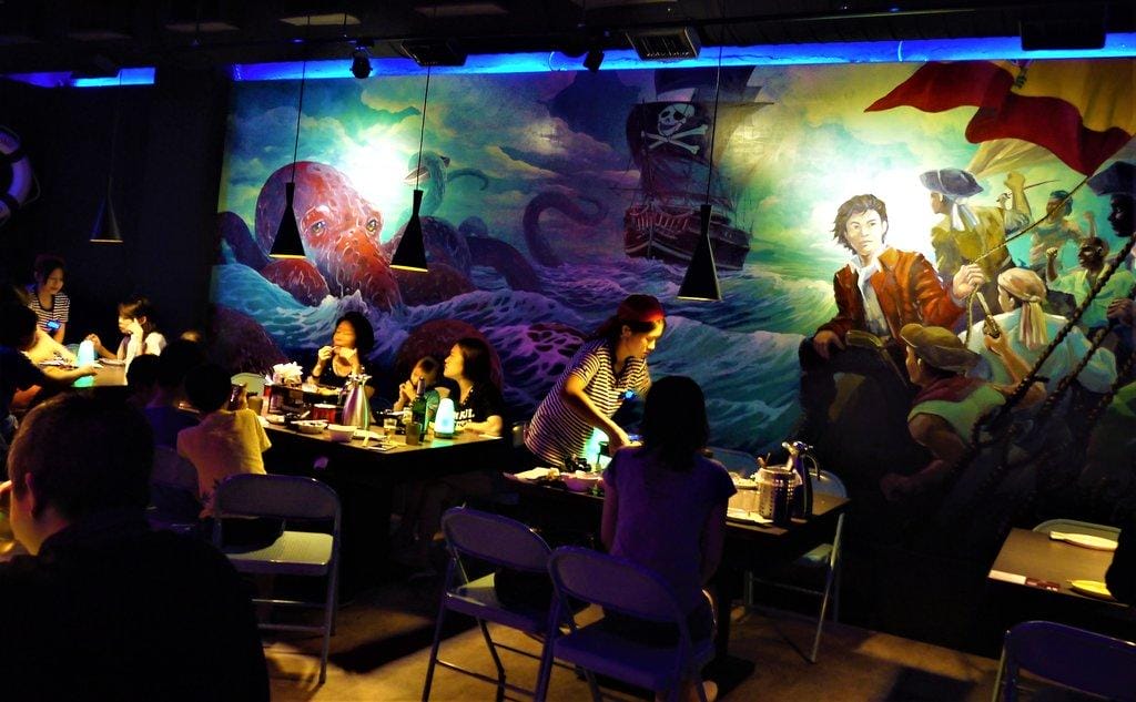 【新北中和美食】水貨 炭火烤魚技術,一魚兩吃,麻辣燙~挑戰你的視覺味覺新享受 - 第11張圖 【新北中和美食】水貨 炭火烤魚技術,一魚兩吃,麻辣燙~挑戰你的視覺味覺新享受